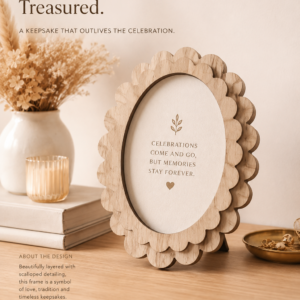 Layered Scalloped Oval Wooden Photo Frame
